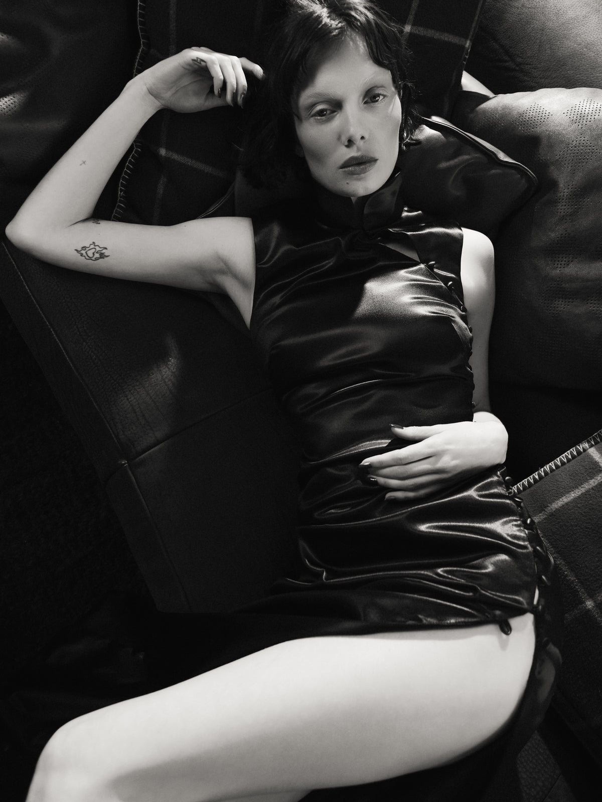 The Devotion Dress - Black